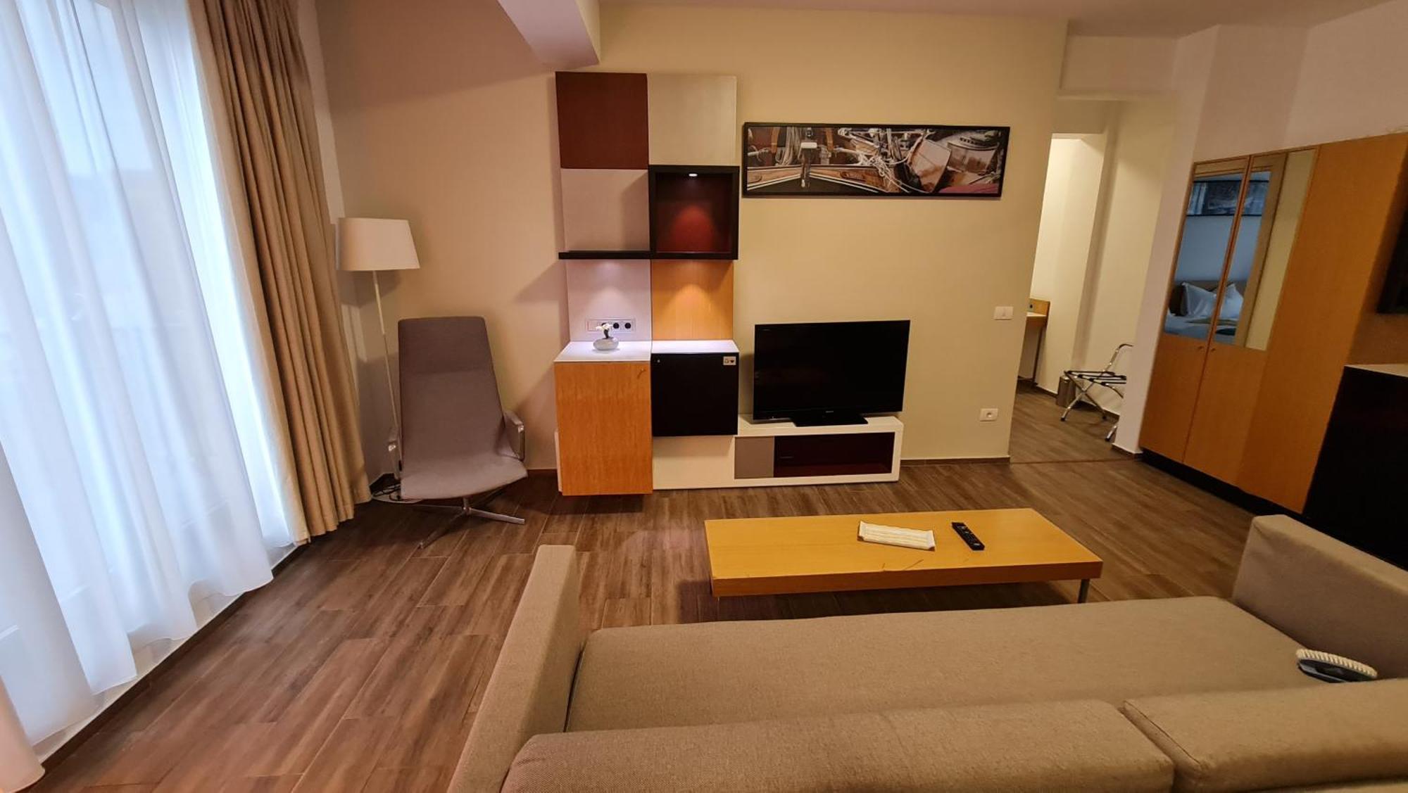 Apartament Jafar 7 *