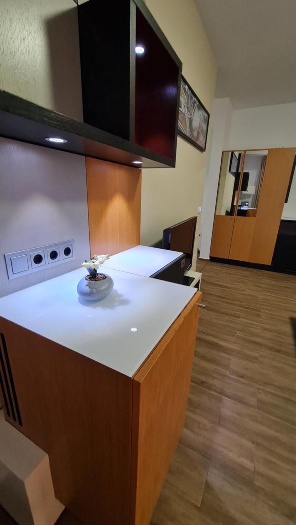 Jafar 7 Apartament *